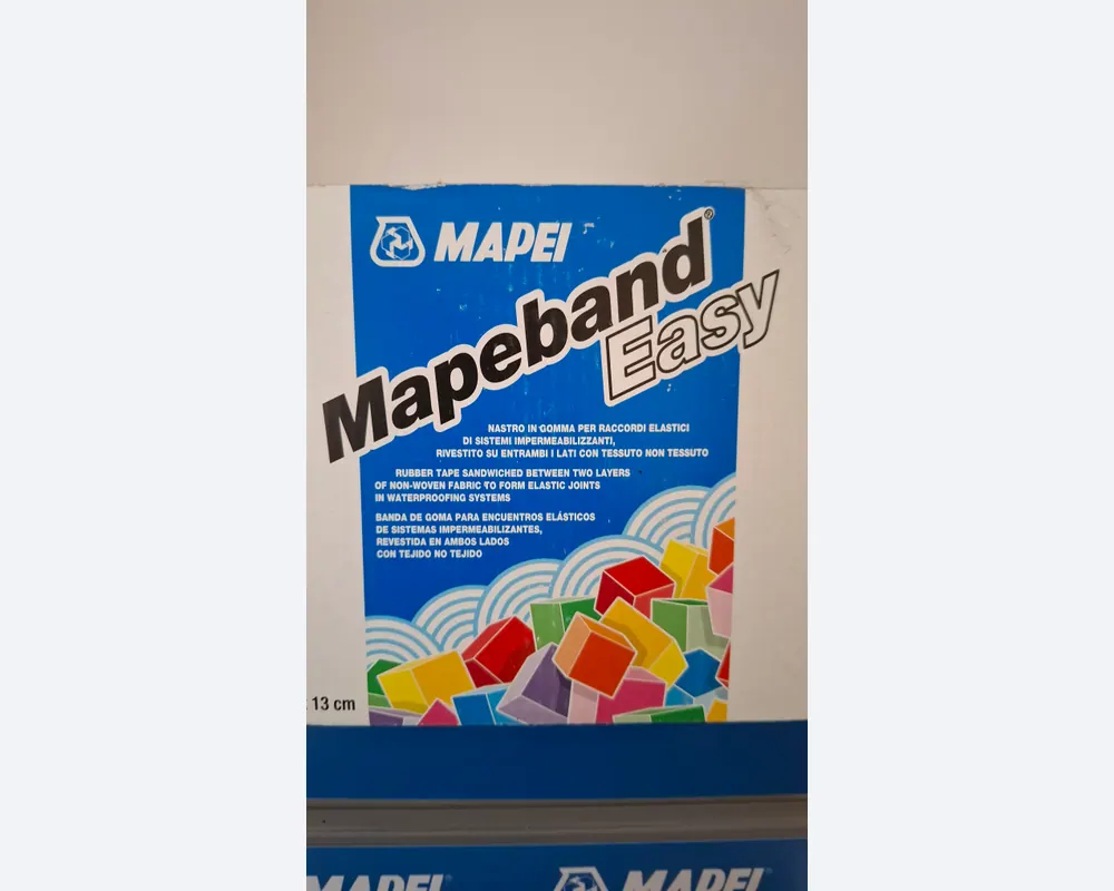 Mapei Mapeband Easy rugalmas hajlaterősítő gumiszalag doboza